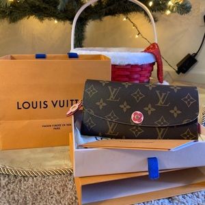 SOLD! LV Emilie wallet in Bloom